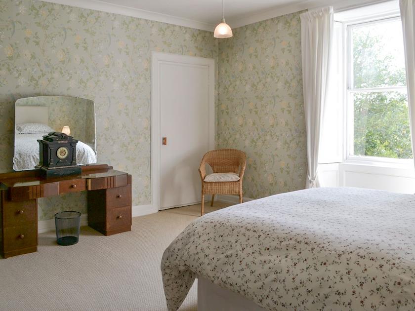 Light and airy double bedroom | Burnfoot of Cluden, Holywood, by Dumfries