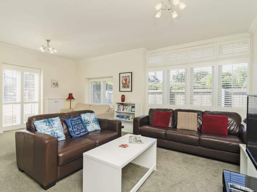 Beautifully presented open plan living space | Owls Croft, Broadstairs