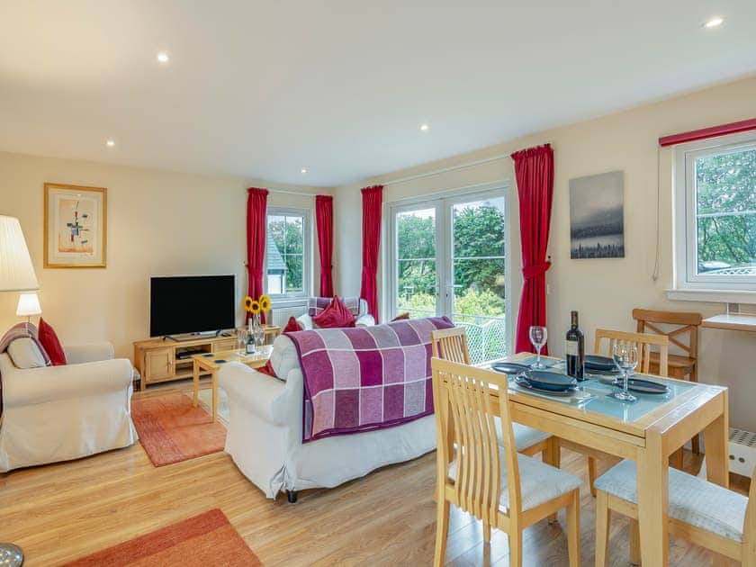 Open plan living/dining room/kitchen | Osprey Hideways - Barn Owl Cottage, Stirling
