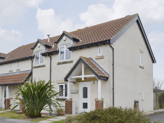 Spinney Ref 17941 In Seahouses Northumberland Cottages Com