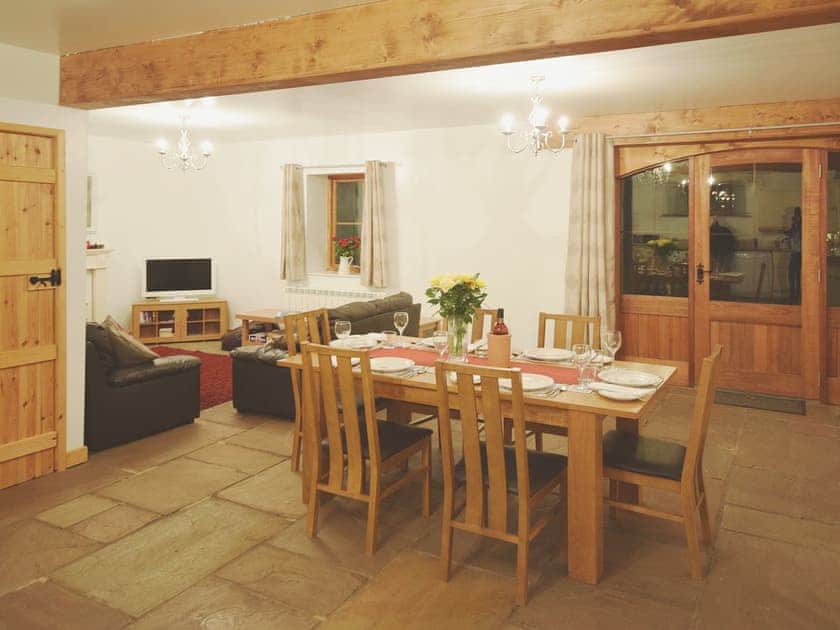 Open plan living/dining room/kitchen | Bramley Farm Cottages - The Barn, Whalley