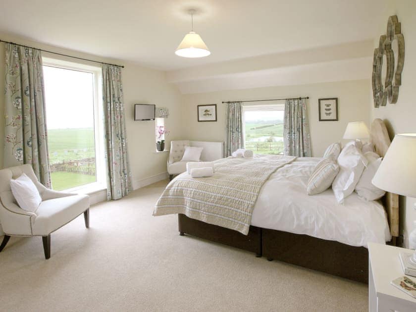 Double bedroom | Scalby Lodge - Scarborough Cottage, Scalby, Scarborough