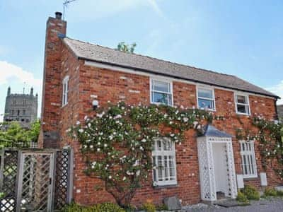 Stonemason S Cottage Ref 28189 In Tewkesbury Gloucestershire