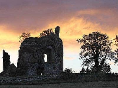 Torthorwald Ruin | Whitecroft - Myrtle Cottage, Dalbeattie