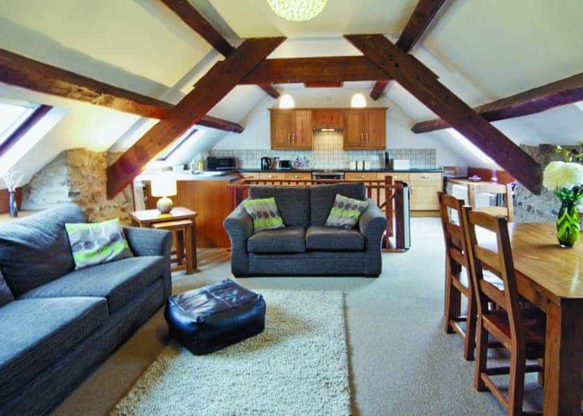 Open plan living/dining room/kitchen | Graianog Bach, Llanllyfni, nr. Caernarfon