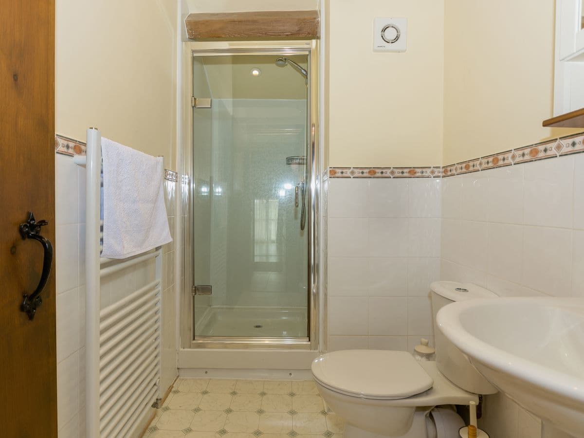 Town End Farm Cottages Cove View Ref Ifv In Airton Near