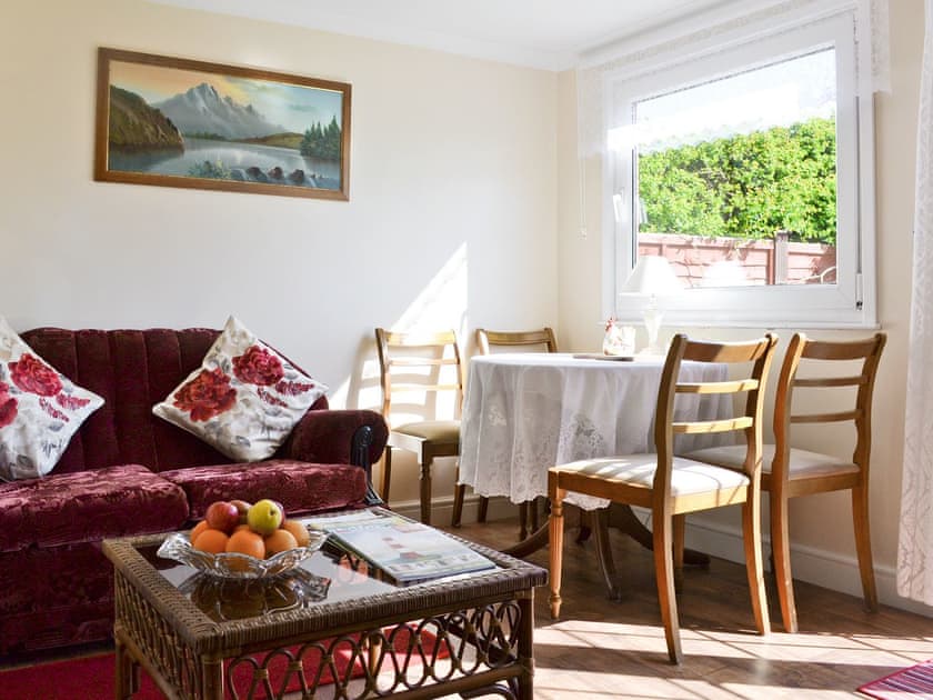 Living room/dining room | Daisy’s Cottage Annexe, Niton, nr. Ventnor