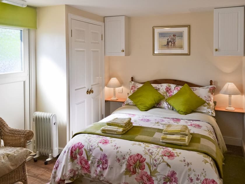 Double bedroom | Daisy’s Cottage Annexe, Niton, nr. Ventnor