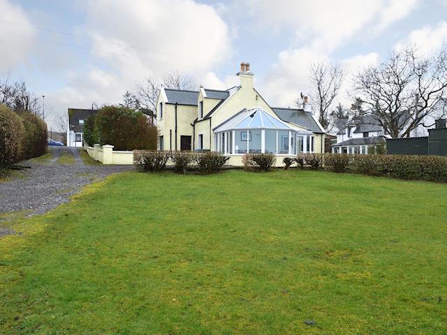 Number Five Isle View Isle View Ref 28284 In Lower Harrapool