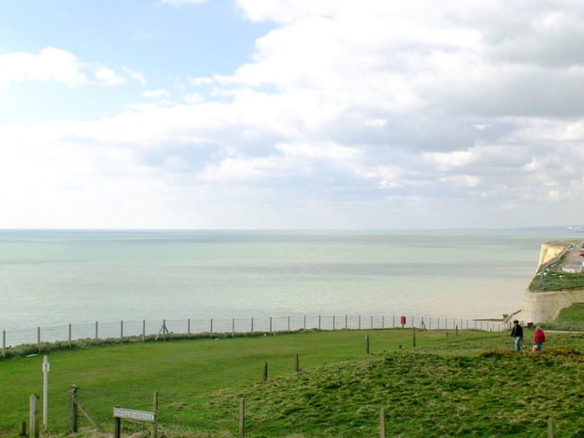 Sea Coast View Ref 28341 In Peacehaven Near Brighton Sussex