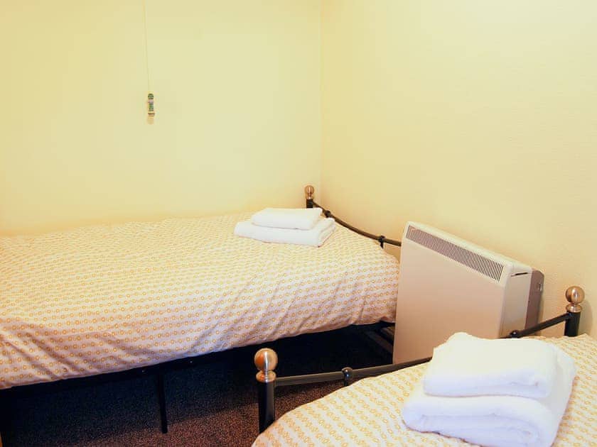 Twin bedroom | Little Tern, Winterton-on-Sea, nr. Great Yarmouth