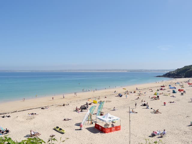 Sea Skies Ref 31247 In Carbis Bay Near St Ives Cornwall