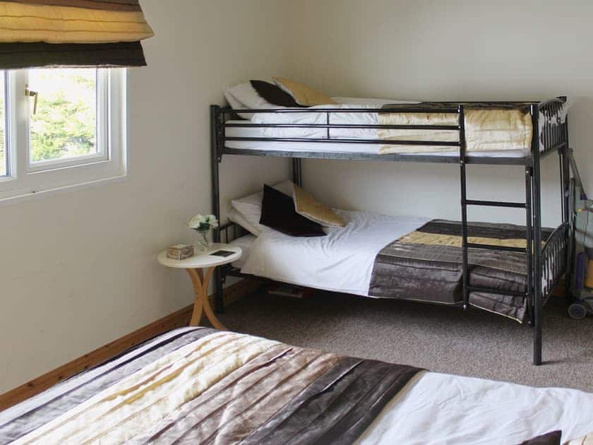 Bunk bedroom | Treginegar Cottages - Fistral, St Merryn, nr. Padstow