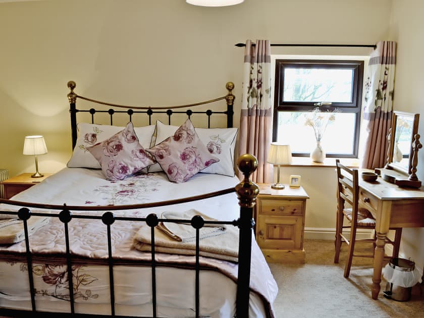 Double bedroom | Greystones Cottage, Simonstone near Hawes