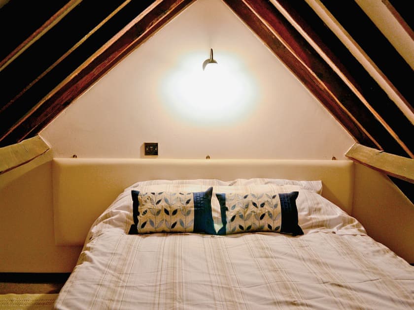 Double bedroom | Lower Marley Farm - Quince Cottage, Sedlescombe, nr. Battle