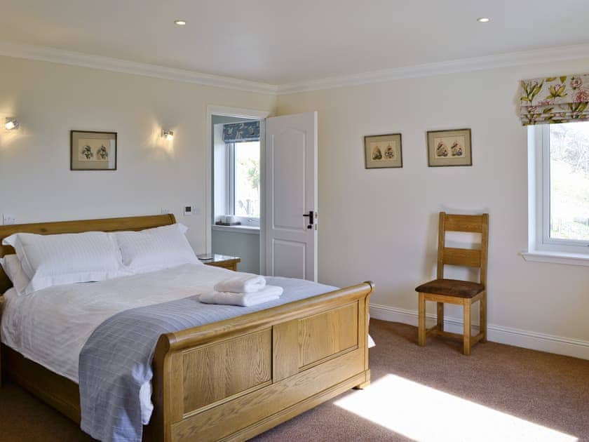 Double bedroom | Degnish Farmhouse, Kilmelford, nr.Oban