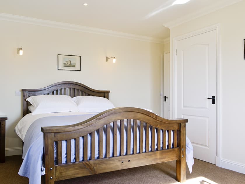 Double bedroom | Degnish Farmhouse, Kilmelford, nr.Oban