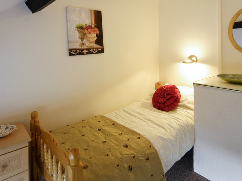 Bedroom | Deuglawdd Cottage, Aberdaron, nr. Pwllheli