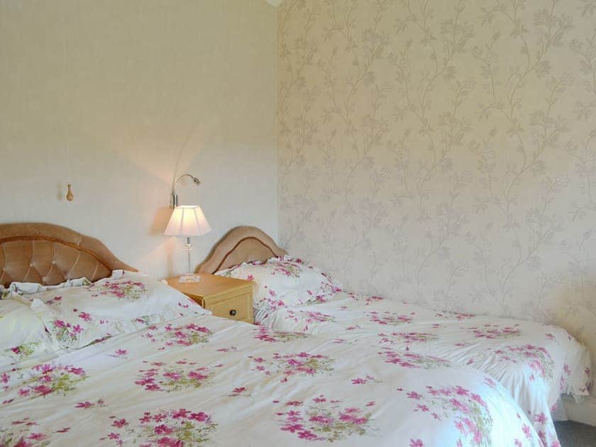 Double bedroom with additional single | Isfryn, Criccieth