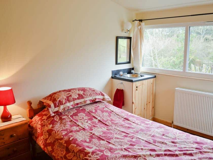 Single bedroom | Stonylea Cottage, Cumbernauld