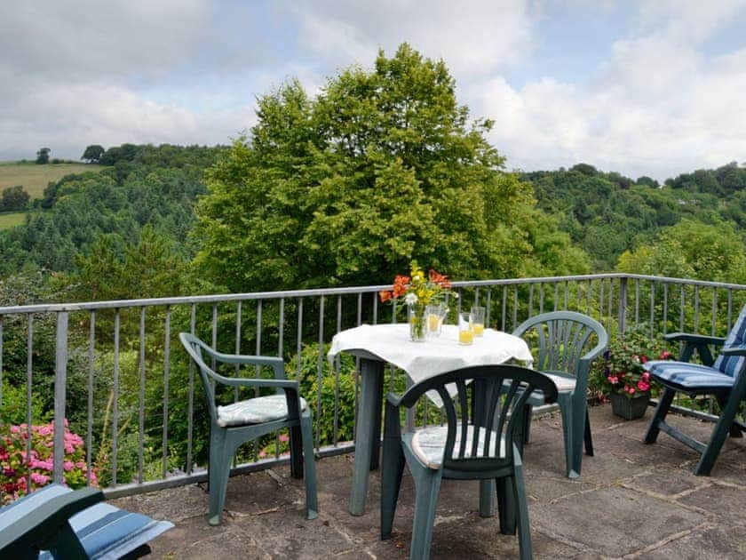 River Wye View Cottage in Symonds Yat, RossonWye, Herefordshire