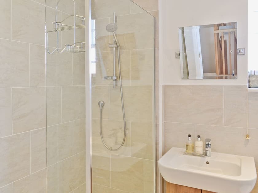 Shower room | Meadowsweet, Newburgh, Fife