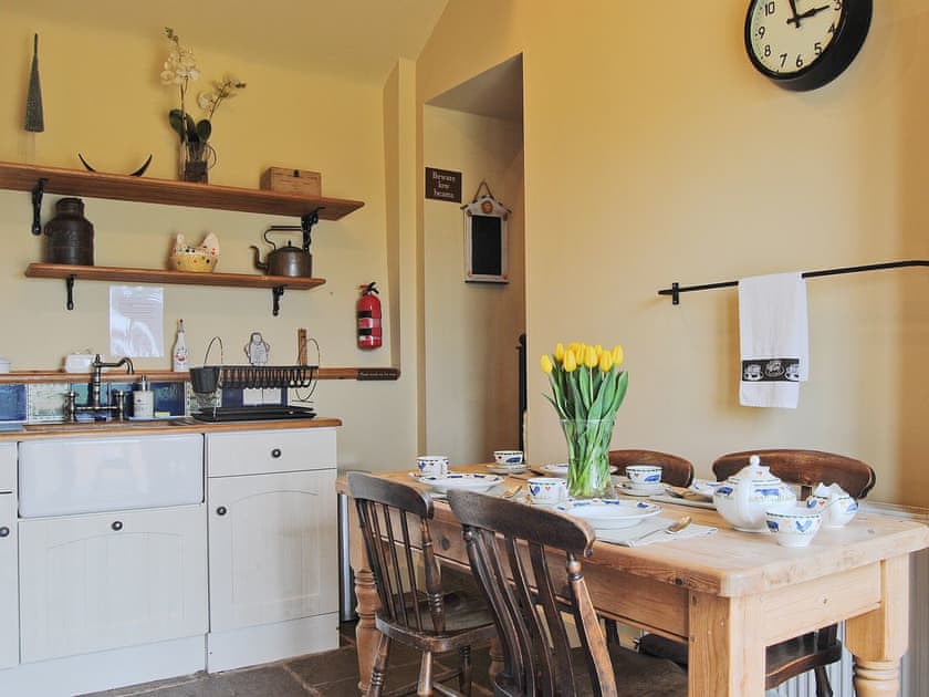 Kitchen/diner | Broome Farm Cottages - St. Vincent, Broome Chatwall, nr. Church Stretton