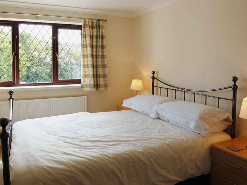 Double bedroom | Sea Whispers, Padstow