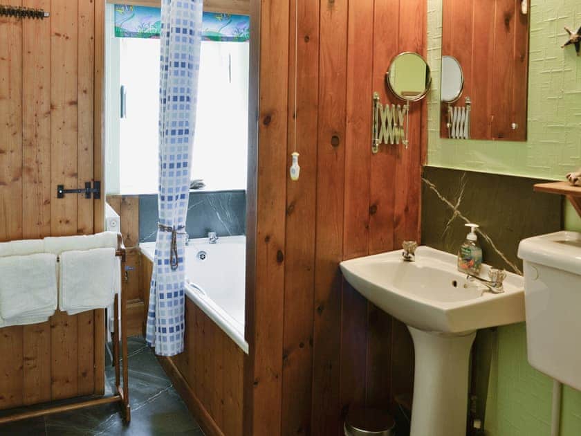 Bathroom | Wetherlam, Lowick Bridge
