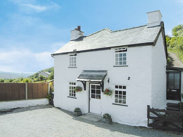 Tyn Llidiart Ref W1352 In Llanbedr Y Cennin County Conwy