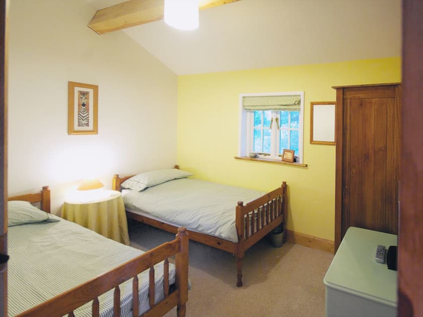 Twin bedroom | Brimble Cottage, Axminster, nr. Lyme Regis