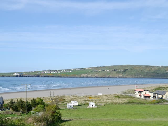 hoseasons cardigan bay