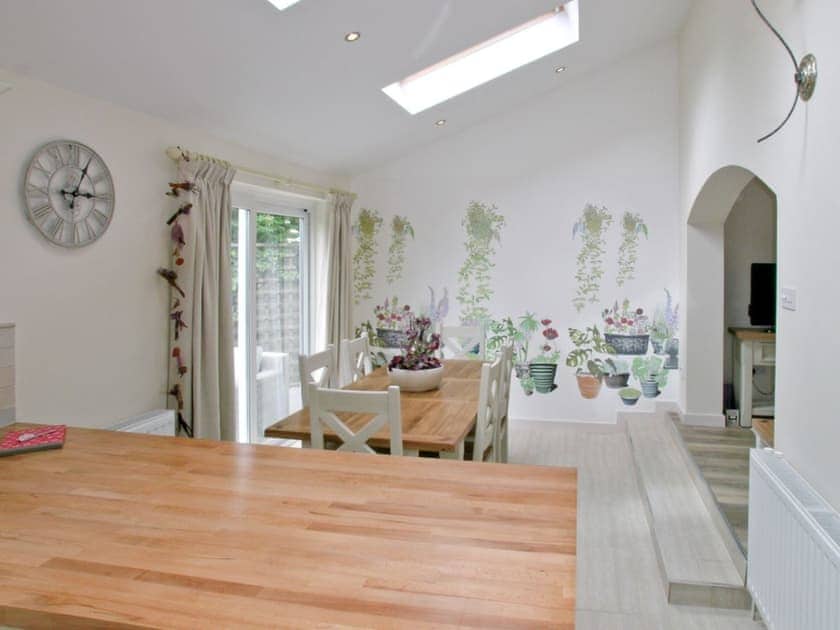 Kitchen/diner | Captain’s Cottage, Winterton-on-Sea
