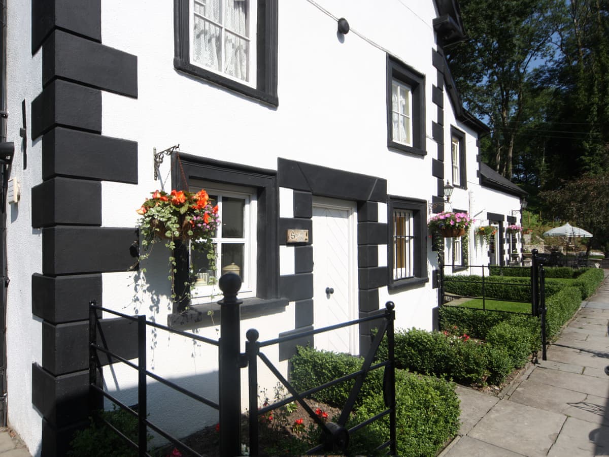 Sheriffs Lodge - Holiday Lodge in South Wales - Image 2