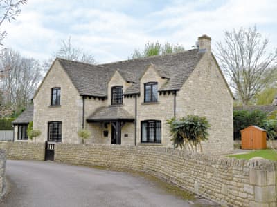 Harley Cottage Ref 28883 In Bourton On The Water