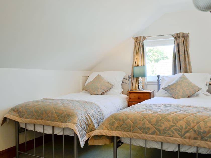 Twin bedroom | Willowburn Cottages - Torsa, Clachan Seil, nr. Oban