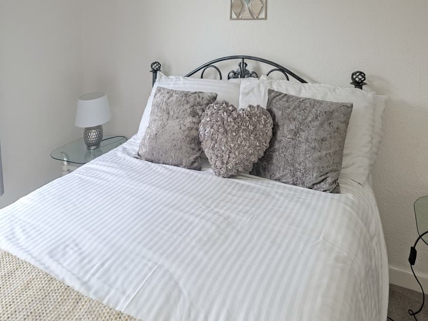 Double bedroom | Bowden House -Bluebell, Maidencombe, nr. Torquay