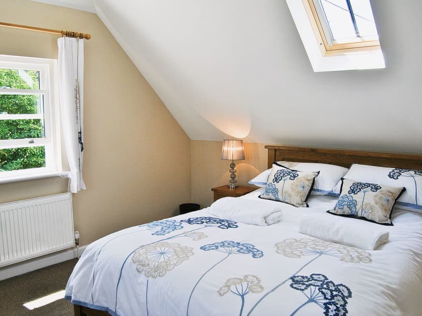 Double bedroom | Bramble Cottage, Wimborne