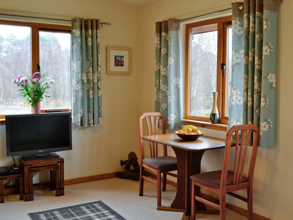 Seangan Lodges & Beech House - Birch Lodge - Image 3