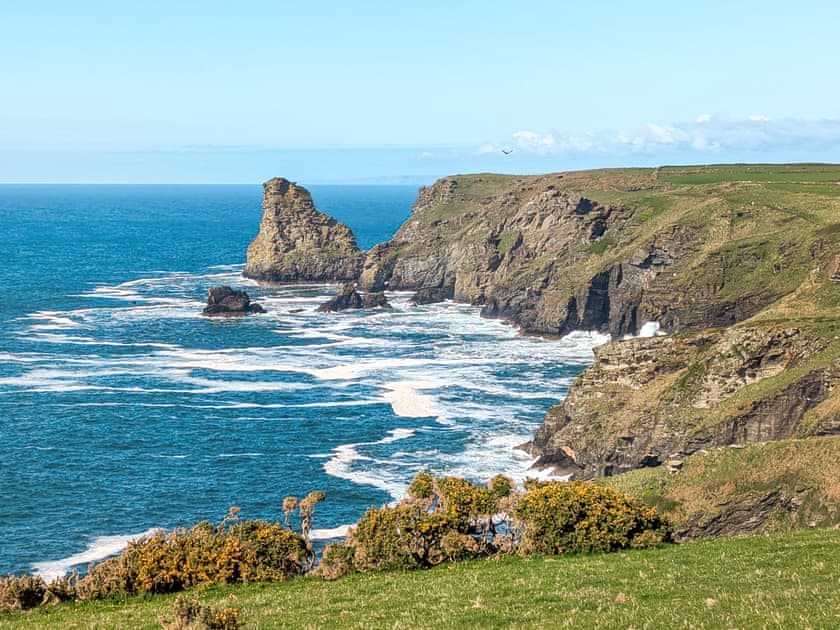 View over Tintagel | Pillar Box Cottage, Trenale, Tintagel