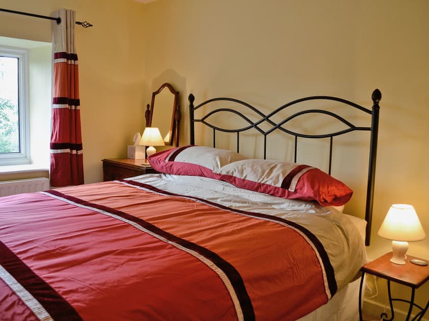 Double bedroom | Maes-yr-Adwy, Abergorlech
