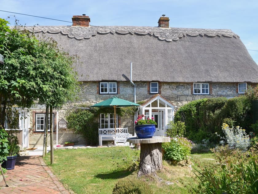 Exterior | Southview Cottage, Wellow, nr. Yarmouth