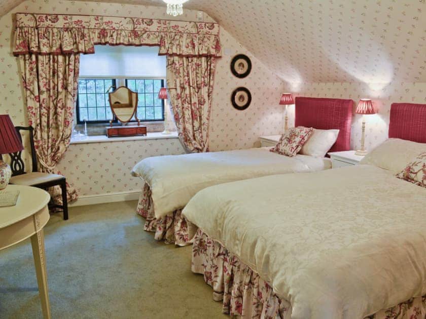 Twin bedroom | The Coach House, Great Easton, nr. Market Harborough