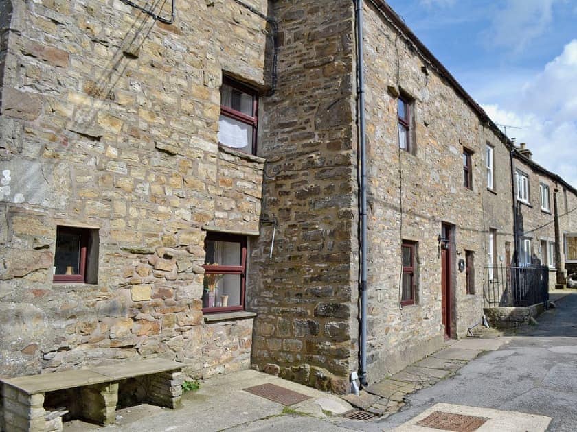 Attractive holiday home | Gayle Farmhouse, Gayle near Hawes