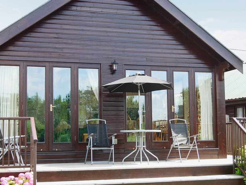 Exterior | Heron’s View, Brundall