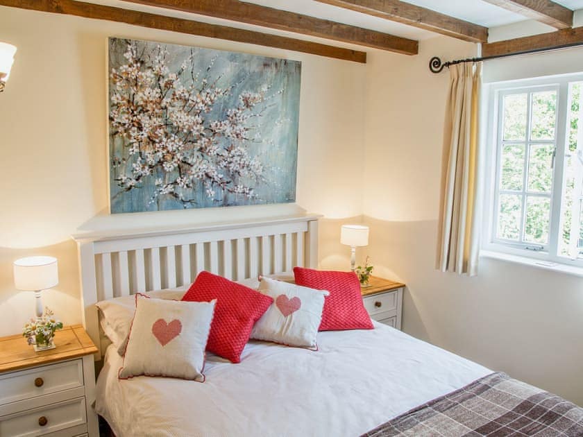 Double bedroom | Ashton Court Holiday Cottages - East Granary, Ashton, nr. Leominster
