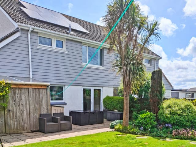 Sweetbriar Ref W43337 In Newquay Cornwall Cottages Com