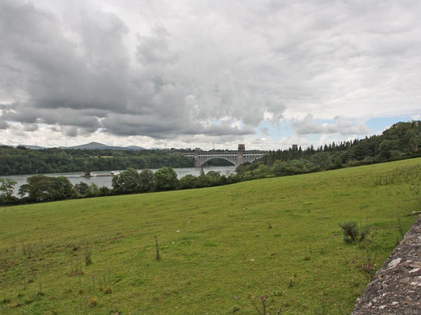 Ty Canol, Brynteg, Anglesey