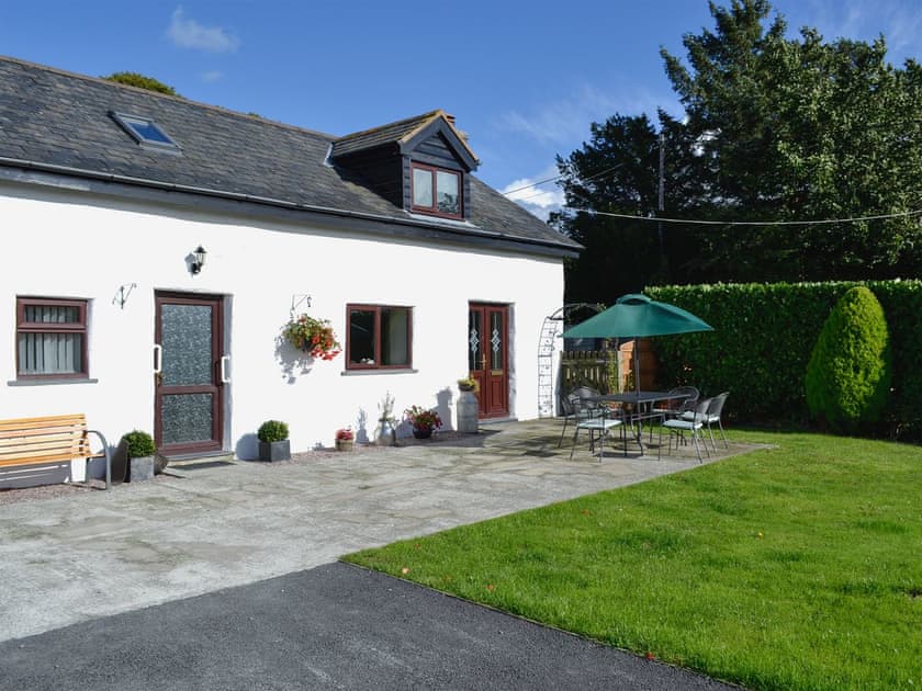 Exterior | Siabod, Llanddoged, Llanrwst