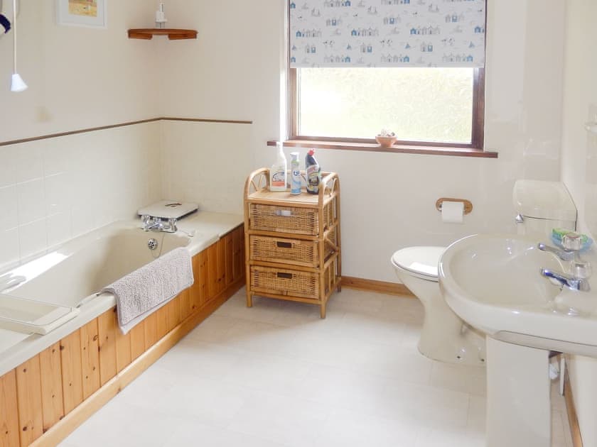 Bathroom | Willow Cottage, Cardigan